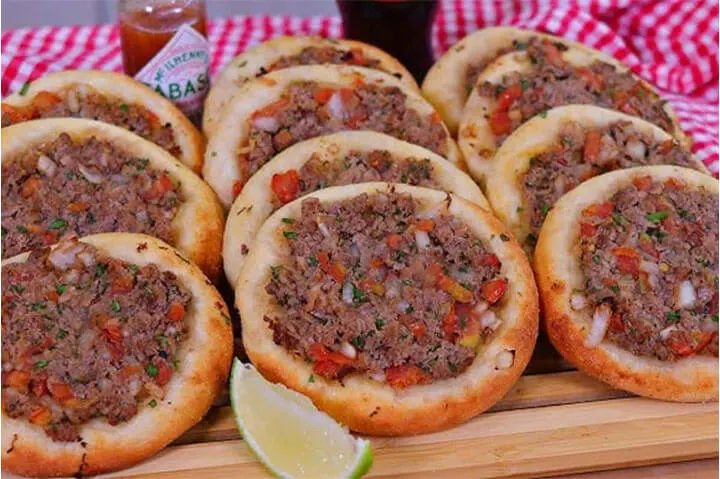 Esfiha Abierta de Carne